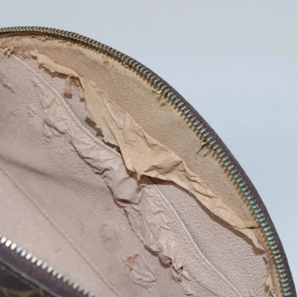 LOUIS VUITTON Monogram Trousse Demi Ronde Cosmetic Pouch M47520 LV Auth 110615 - Picture 12 of 16